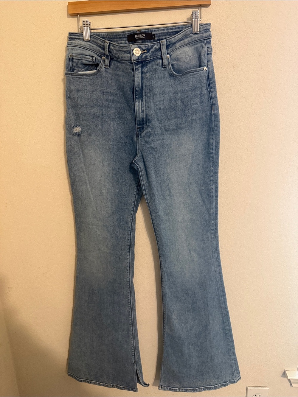 Hudson Holly Jeans Women's Light Blue Flare Jeans - Size 31